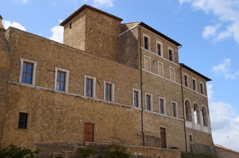 Rocca Farnese A Ischia Di Castro Lazio Nascosto