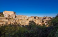 Alla corte dei Farnese a Caprarola: Parco, Giardini e Palazzo