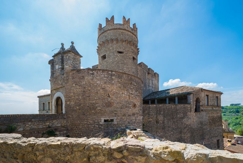 Visita il Castello di Nazzano | Lazio Nascosto