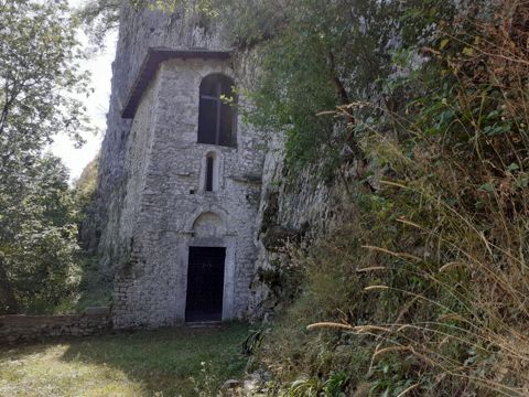 Eremo di San Michele a Pozzaglia sabina (RI) | Lazio Nascosto